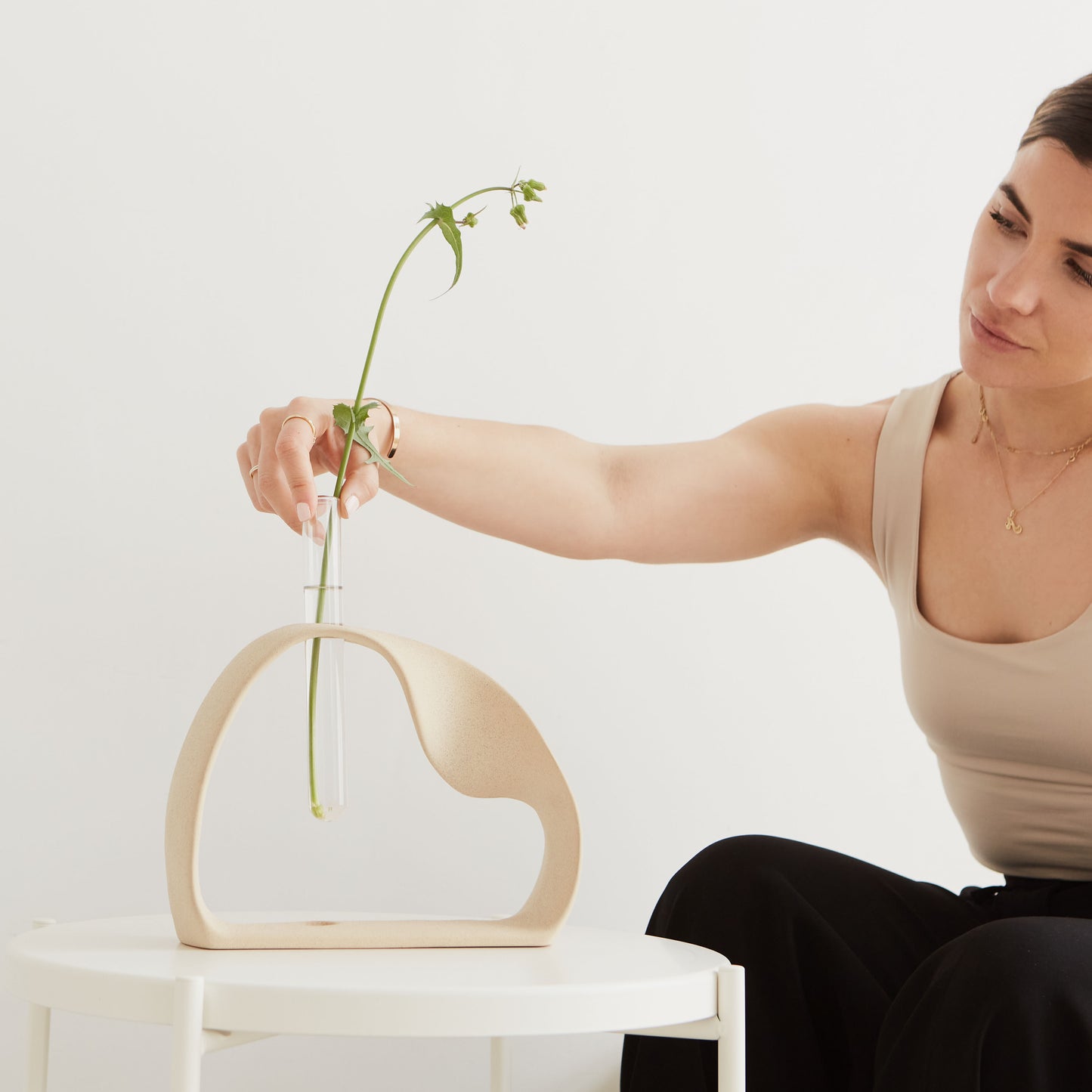 Ring Vase for Stem Flowers